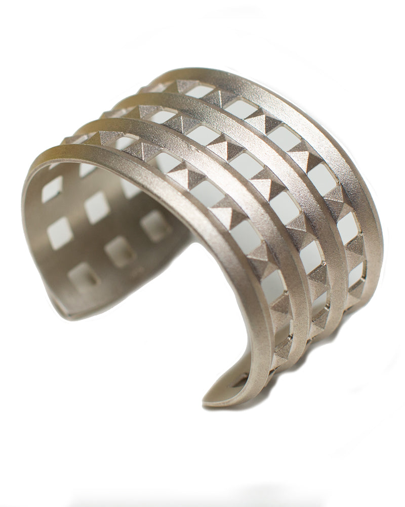 Pyramid Wide Cuff