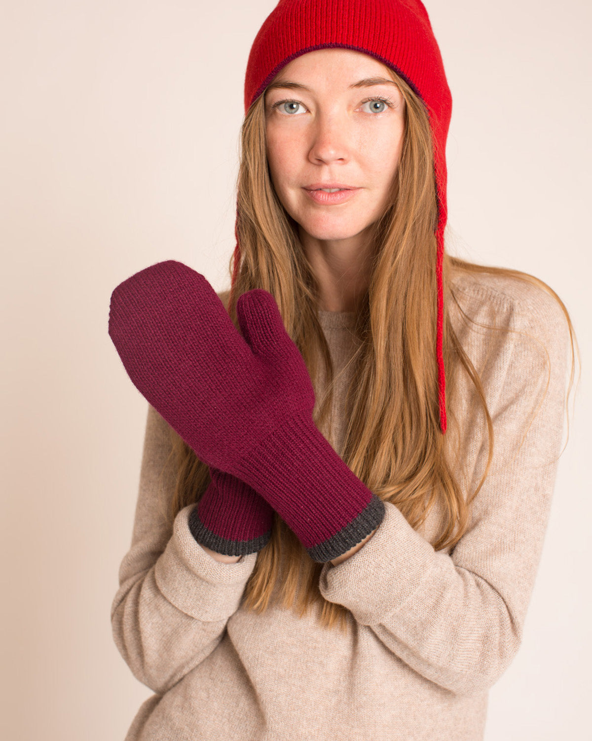 The Cashmere Mittens